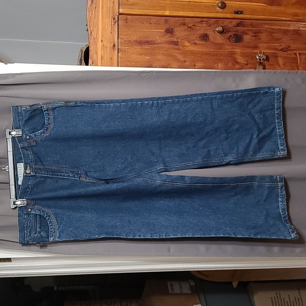 NWT Nevada Men's Jeans Bootcut Darker‎ Wash Size 42x32 POSSIBLY HEMMED READ
